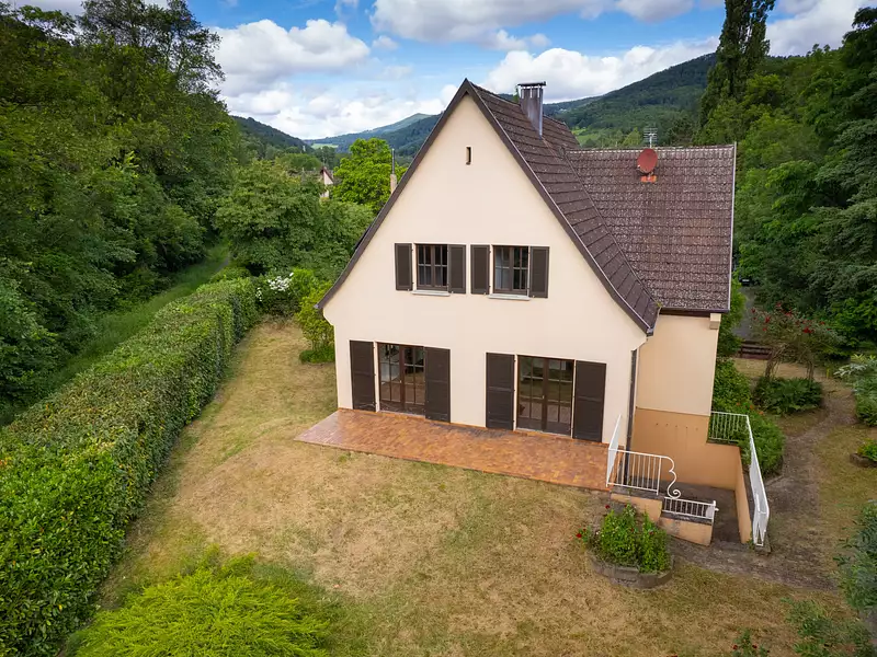 Divers, 179 m²
