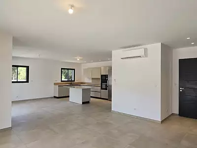 Maison, 160 m²