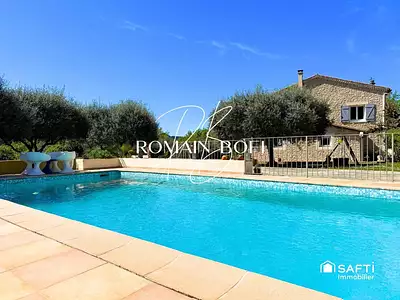 Maison, 164 m²