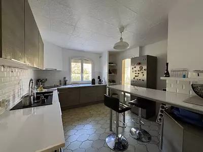Maison, 143 m²