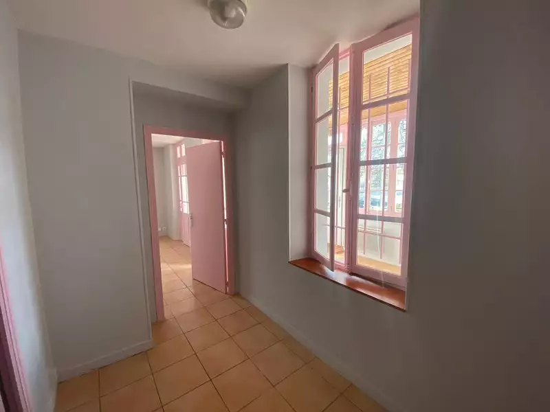 Immeuble, 90 m²