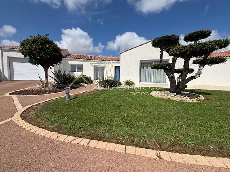 Maison, 165 m²