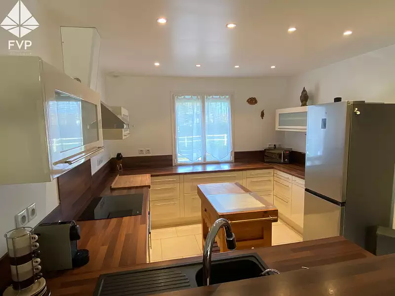 Maison, 125 m²
