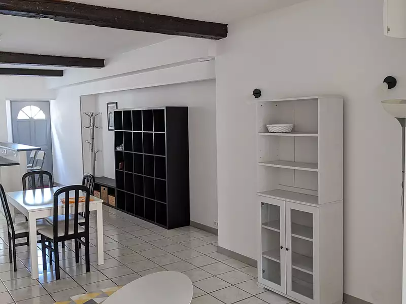 Divers, 80 m²