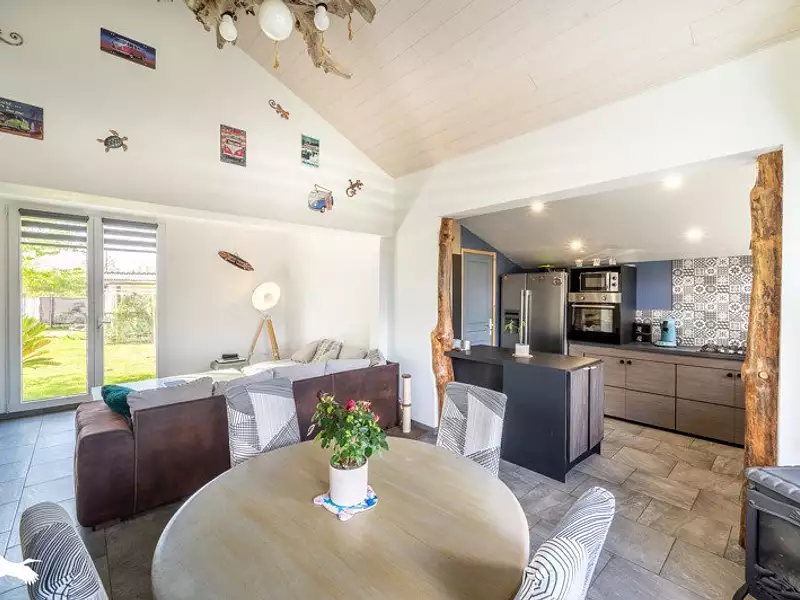 Maison, 83 m²