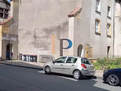 Immeuble, 340 m²