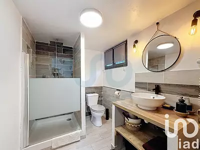 Maison, 250 m²