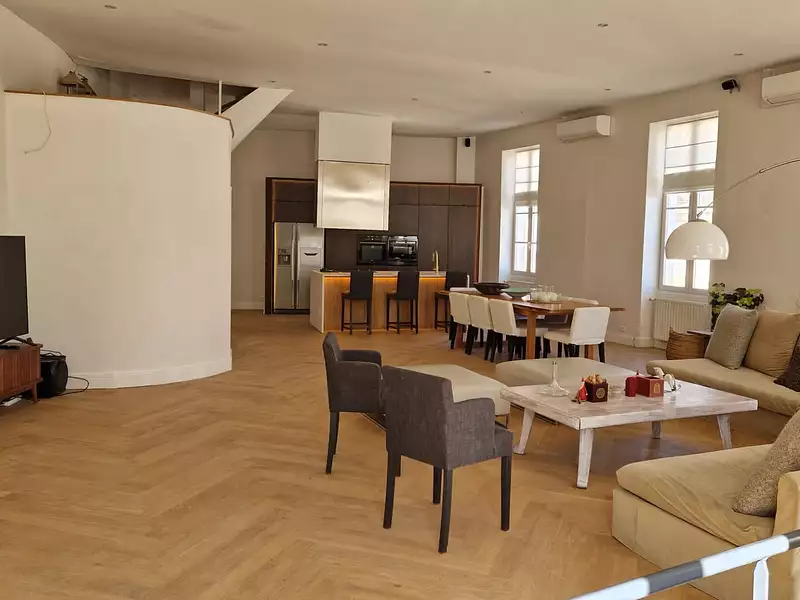 Maison, 241 m²