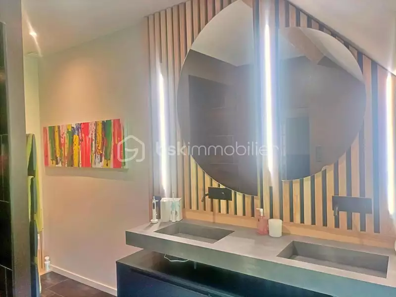Maison, 361 m²