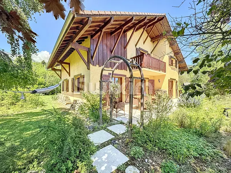Maison, 186 m²