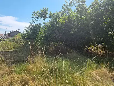Terrain, 1 045 m²