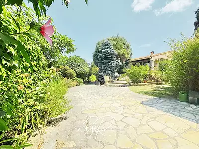 Maison, 170 m²