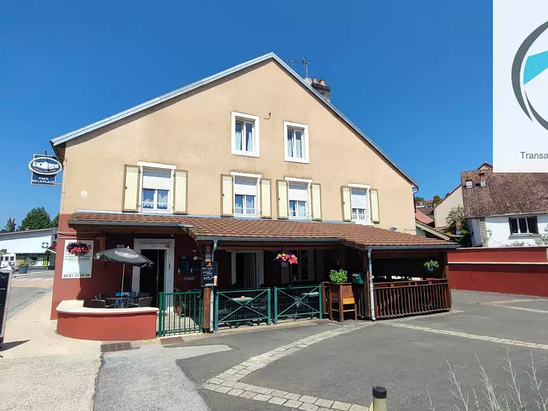 Immeuble, 266 m²