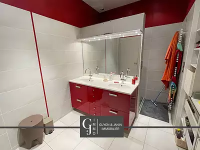 Appartement, 143 m²