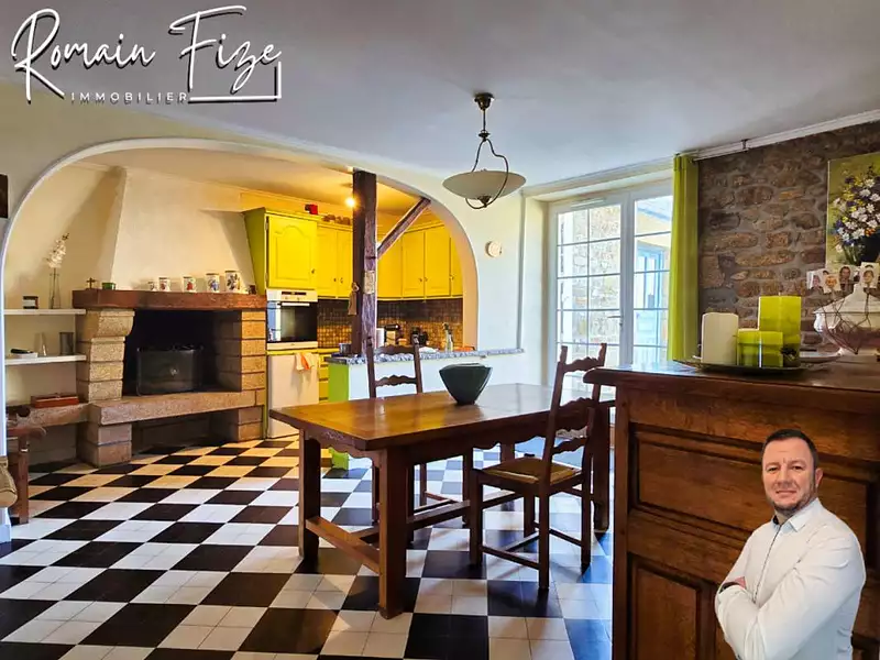 Maison, 163 m²