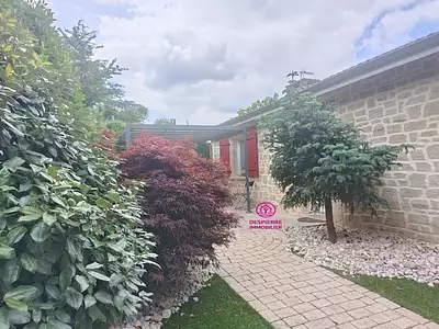 Maison, 165 m²