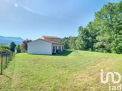 Maison, 220 m²