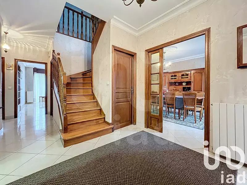 Maison, 190 m²