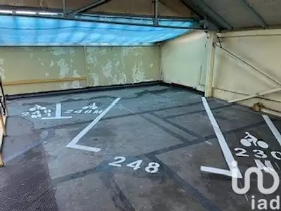 Parking, 108 m²