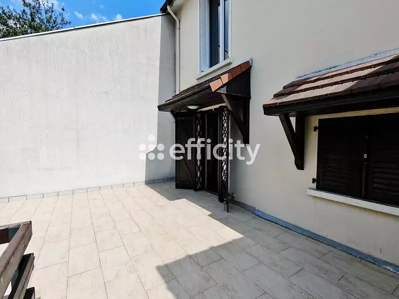 Maison, 142 m²
