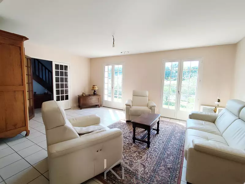 Maison, 146 m²