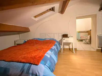 Immeuble, 280 m²