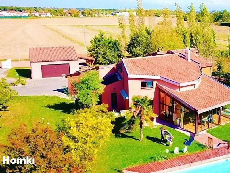 Maison, 234 m²