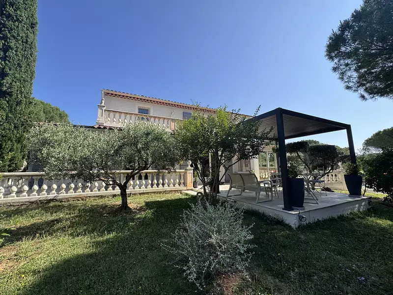 Maison, 160 m²