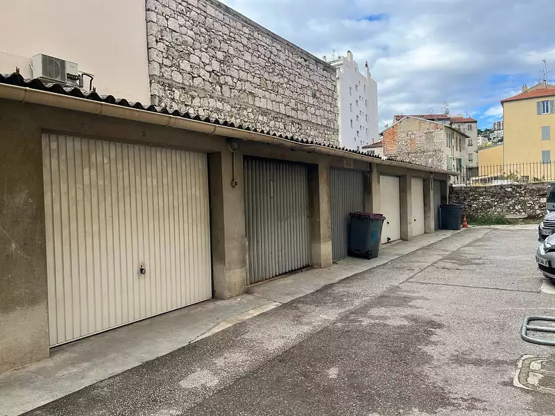 Parking, 17 m²