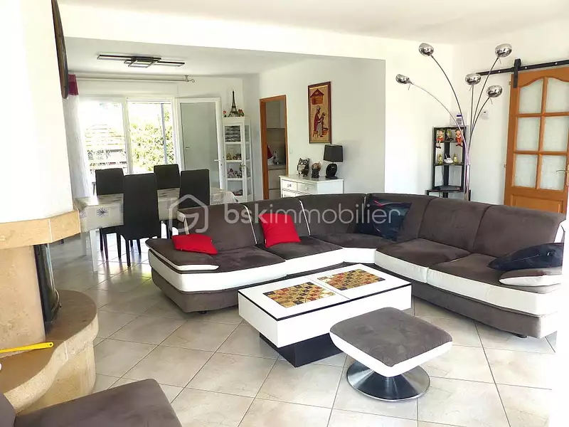 Maison, 183 m²