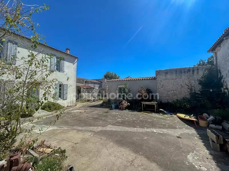 Maison, 150 m²
