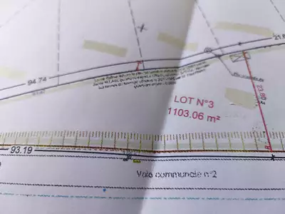 Terrain, 1 103 m²