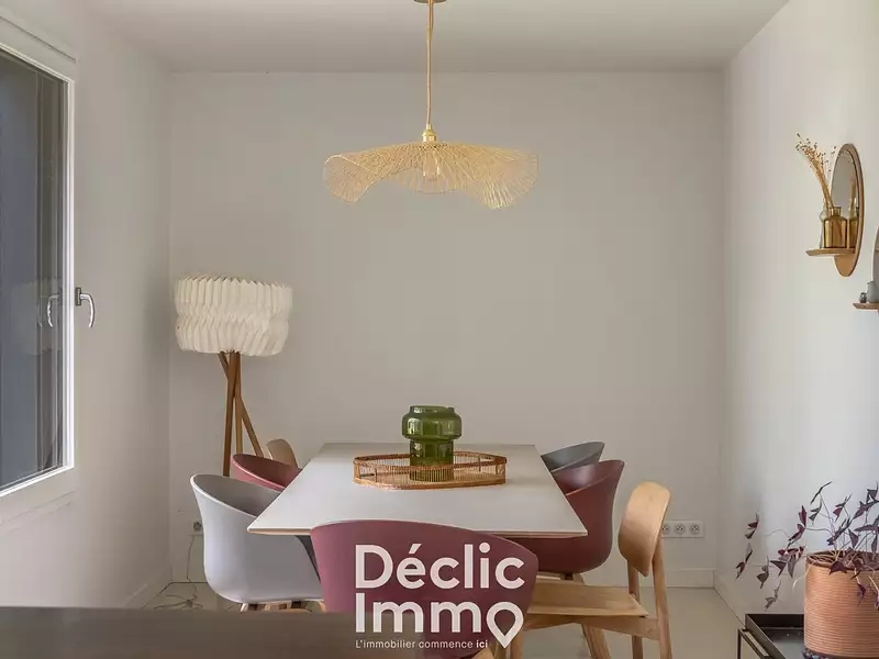 Maison, 205 m²
