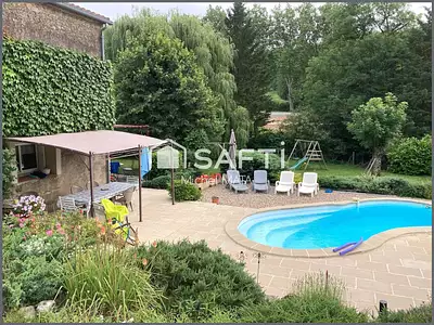 Maison, 232 m²