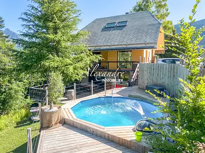 Maison, 166 m²
