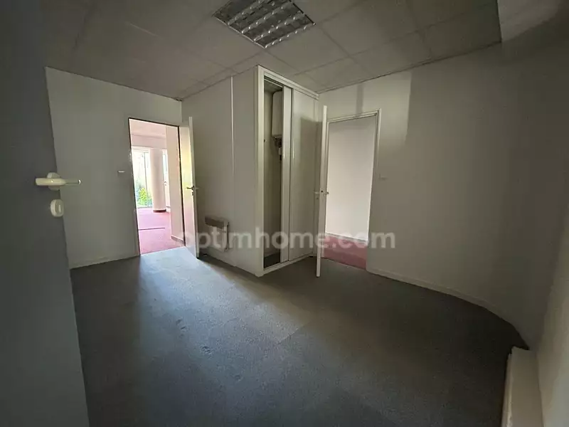 Immeuble, 185 m²