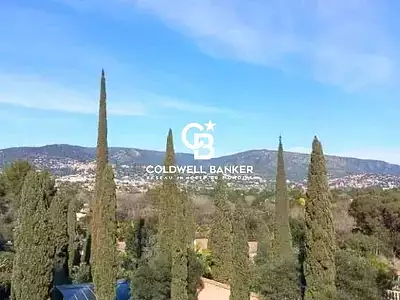 Maison, 360 m²