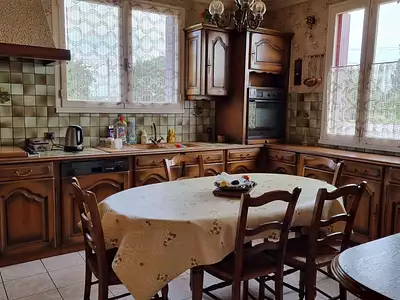 Maison, 222 m²