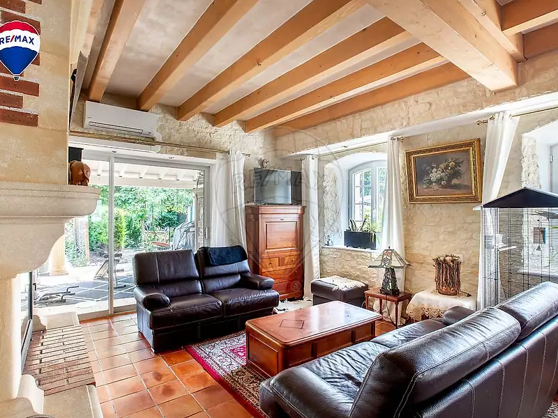 Maison, 306 m²
