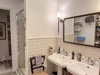Maison, 346,73 m²