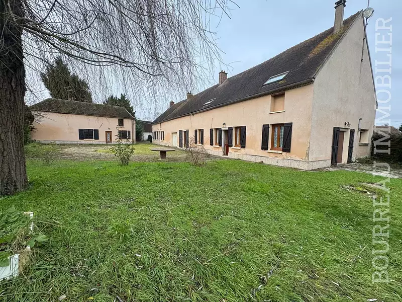 Maison, 330 m²