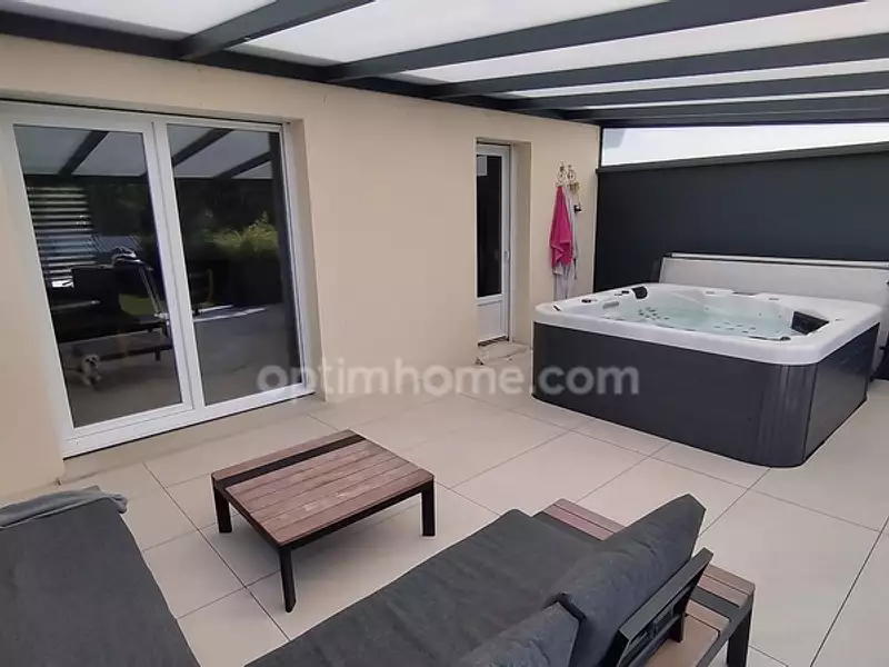 Maison, 157 m²