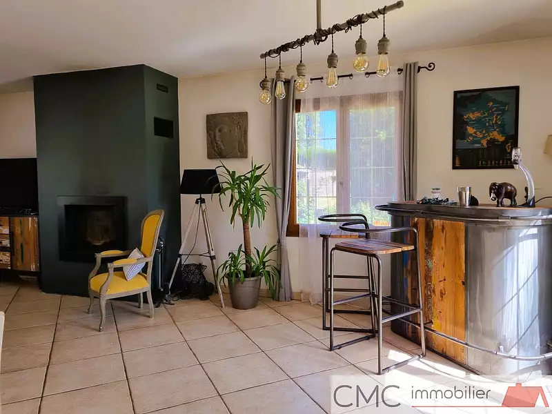 Maison, 144 m²