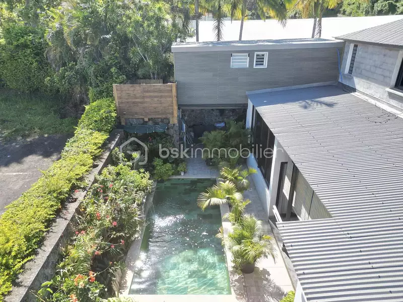 Maison, 250 m²