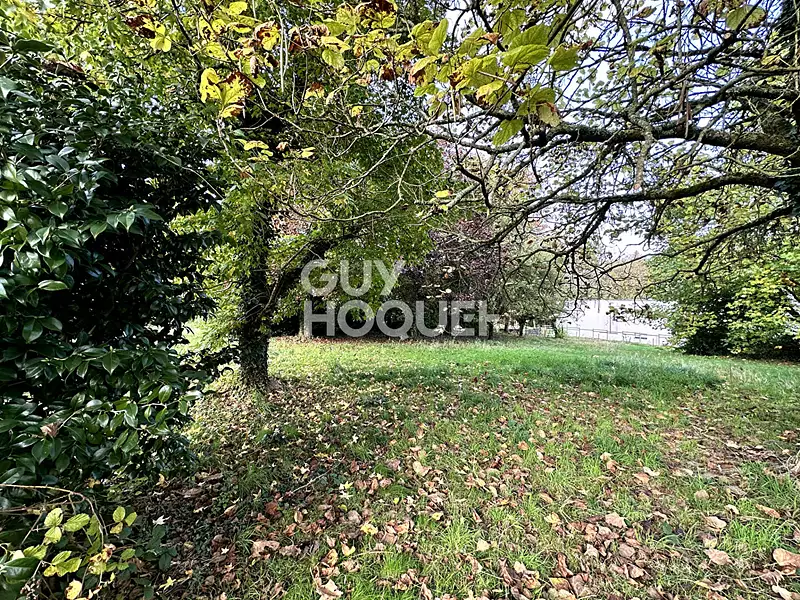Terrain, 687 m²