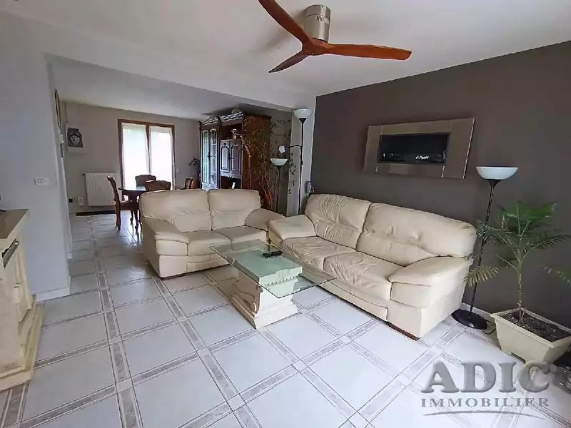 Maison, 93 m²