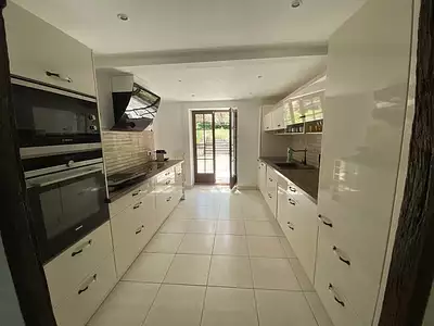 Maison, 188 m²