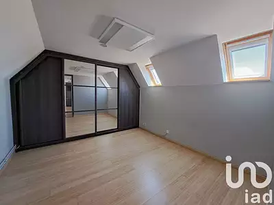 Maison, 275 m²