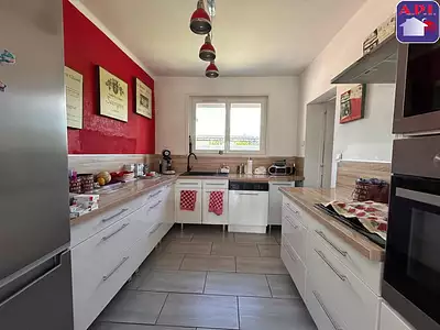 Maison, 99 m²