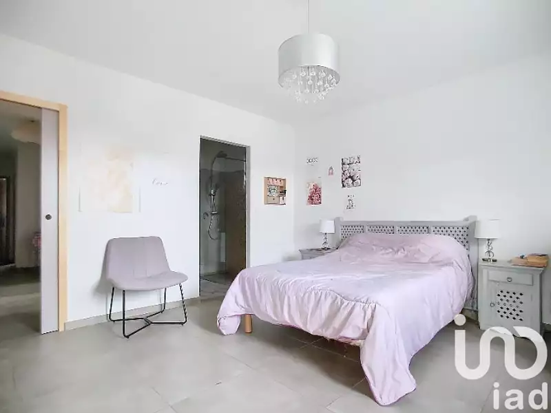 Maison, 180 m²